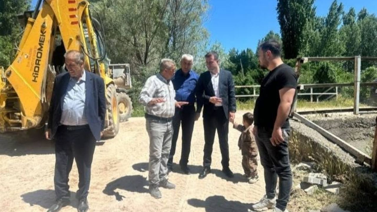 Yozgat'ta Köyler Çamur Ve Tozdan Kurtuluyor (2)
