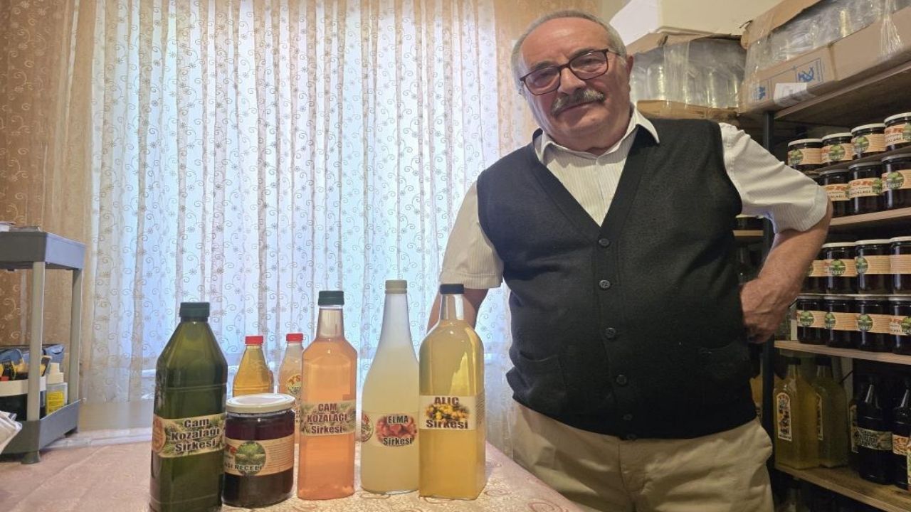 Yozgat'ta Kozalağın Reçeli Ve Sirkesinden Sonra Şimdi De Turşusu Yapıldı (5)