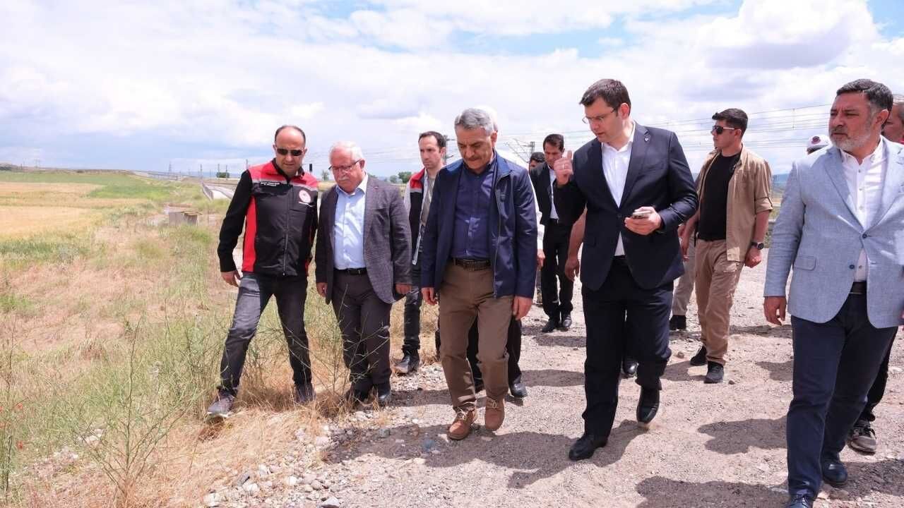 Yozgat'ta Mağduriyetlerin Giderilmesi İçin Düğmeye Basıldı! Ekipler O Bölgede Teyakkuzda (4)