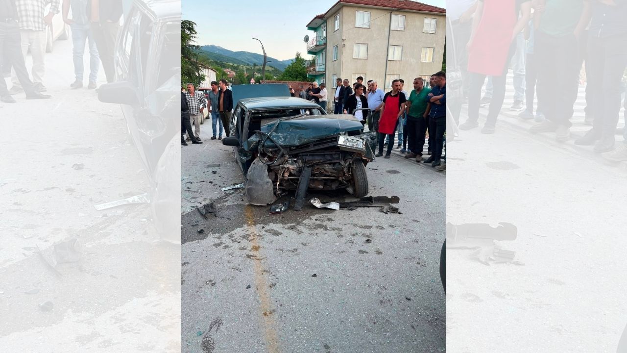Yozgat'ta Otomobilin Freni Patladı Ortalık Savaş Alanına Döndü1