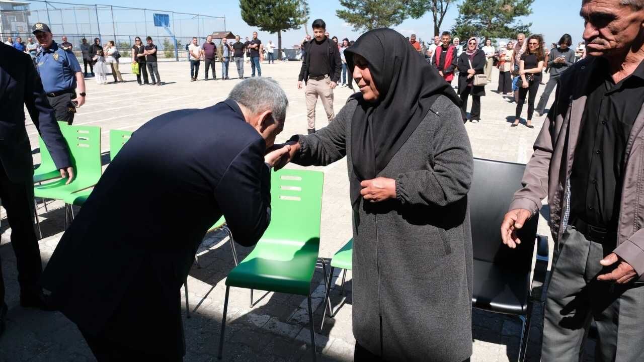 Yozgat'ta Şehit Adem Cankurtaran Köşesi Dualarla Açıldı