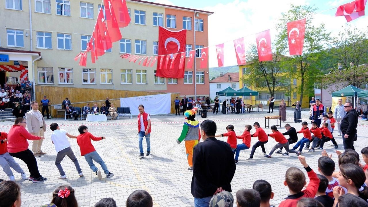 Yozgat'ta Yıl Sonu Gösterileri Başlıyor1