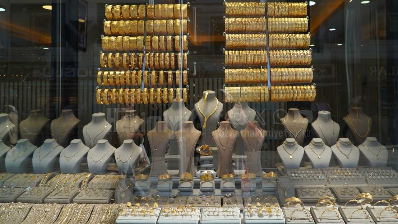 30 Temmuz Yozgat Altın Fiyatları Belli Oldu Çeyrek Altın 10 Bin Tl Sınırını Aştı! (3)