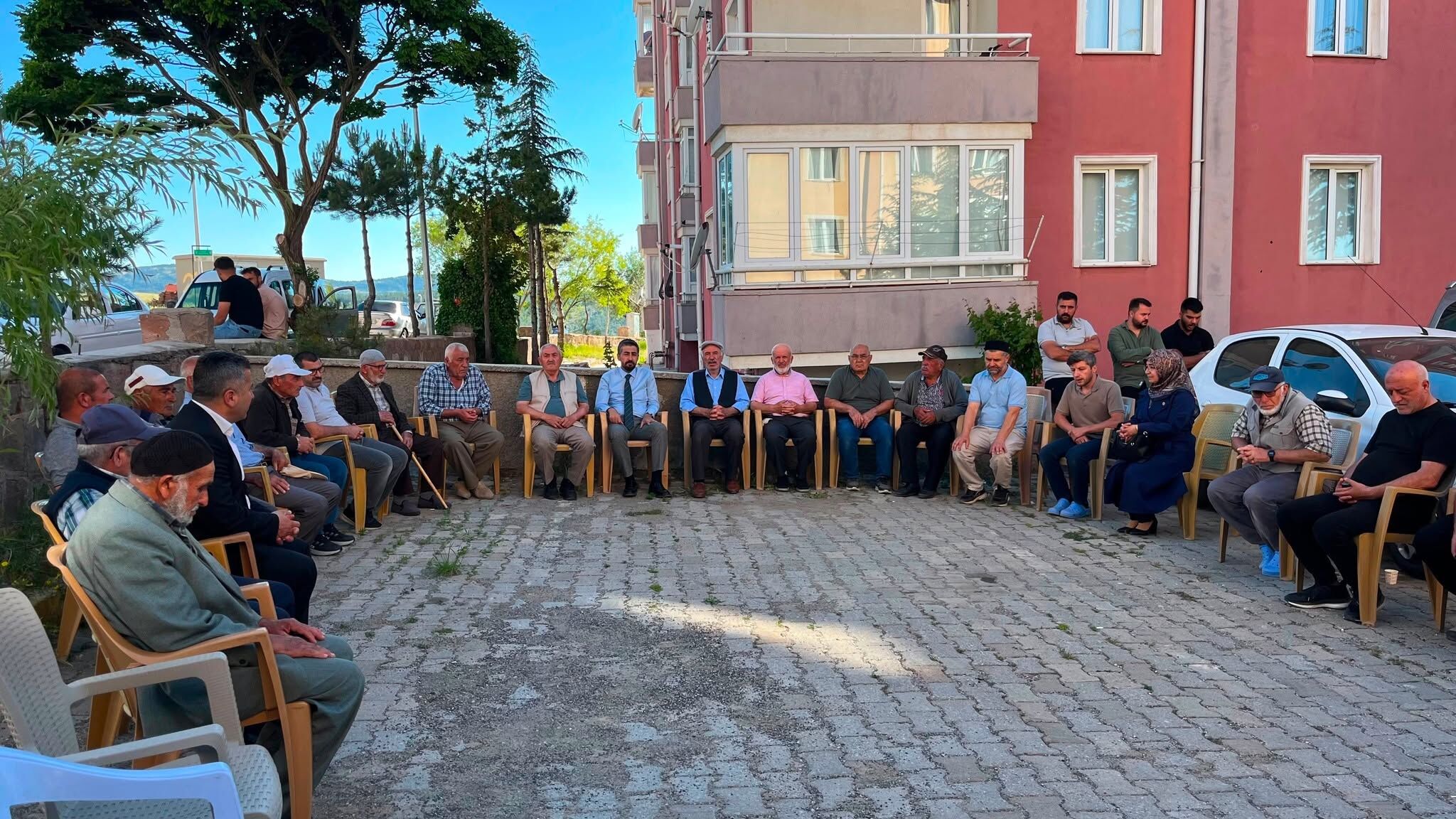 Ak Parti Yozgat'ın Esnafını Dinlemeye Devam Ediyor