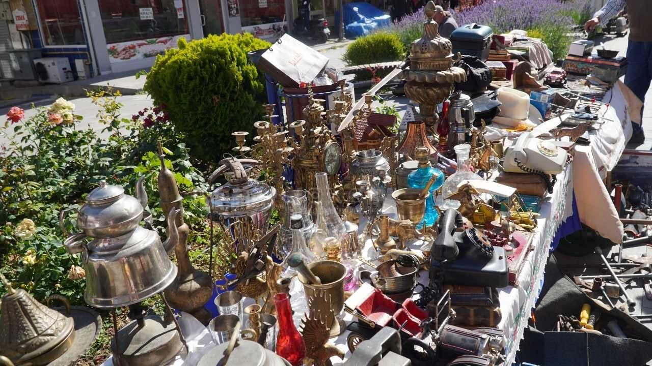 Asırlık Tarihi Eserler Yozgat’ta Sergileniyor Şehir Halkı Sadece Seyrediyor! (6)