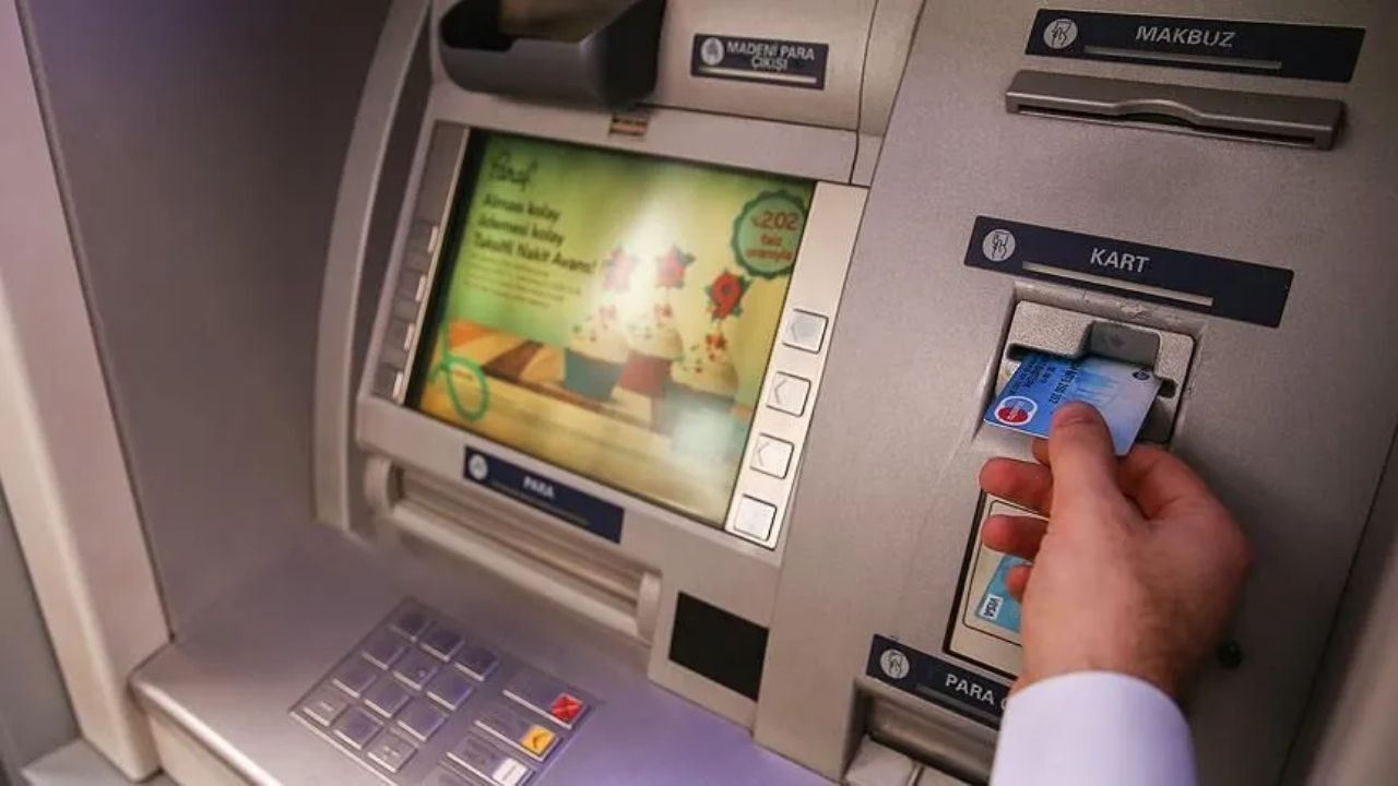 Bankalardan Atm Uyarısı! Bu Hata Hesabınızda Blokeye Neden Olabilir
