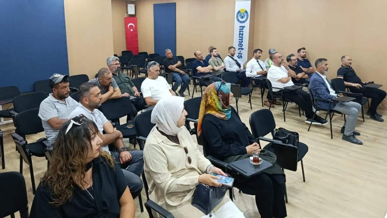 Hizmet İş Yozgat'ta Kritik Toplantı! Yeni Dönem Masaya Yatırıldı (1)