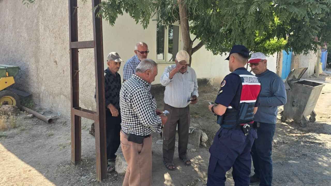 İcralık Araç Yozgat'ta Jandarmaya Takıldı (1)
