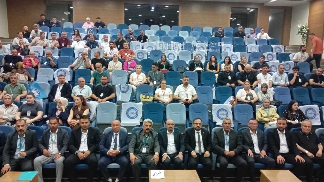 Kartlar Yeniden Dağıtıldı Sağlık Sen Yozgat'ta Yeni Dönem! (2)