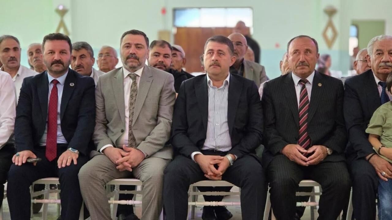 Mhp Aydıncık İlçe Başkanını Seçti (1)