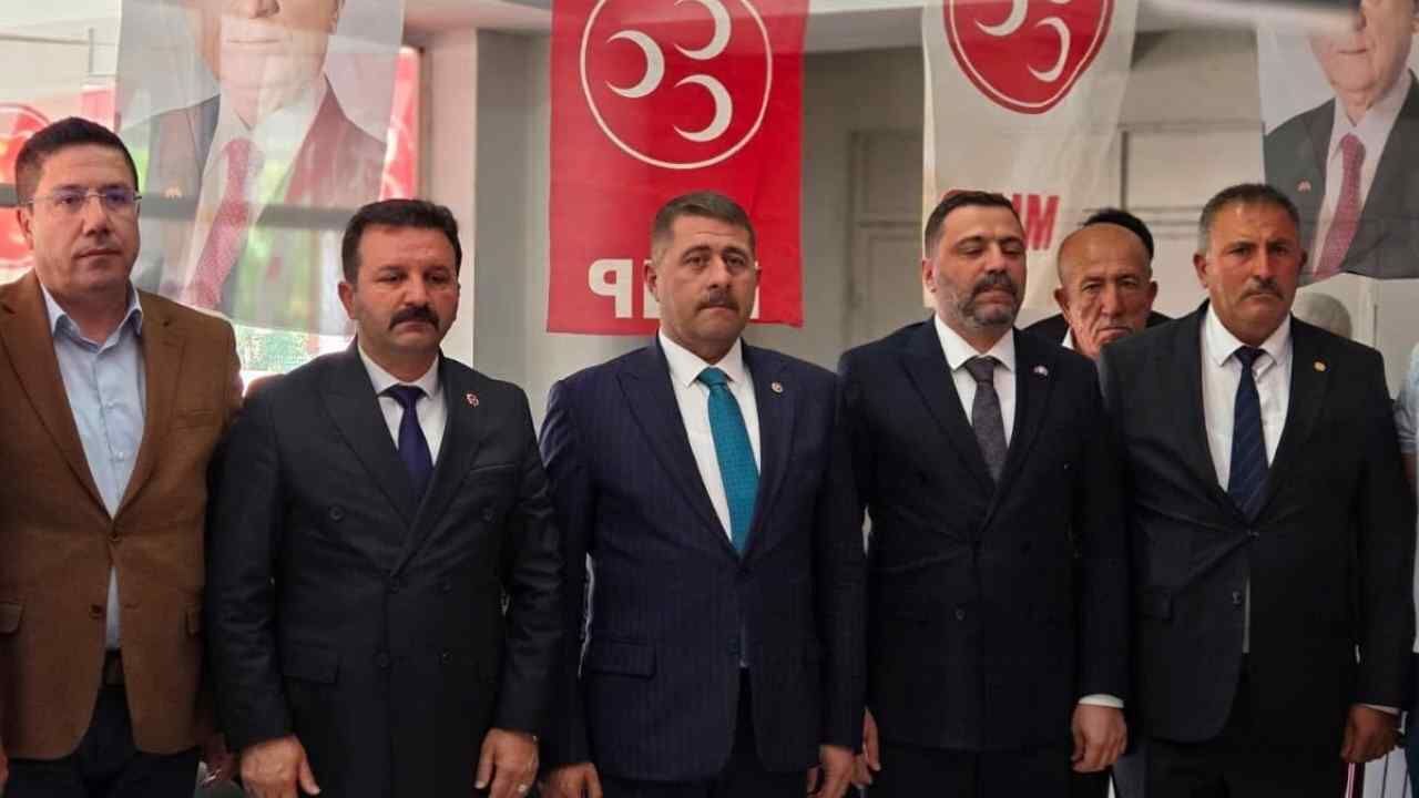 Mhp Yenifakılı İlçe Kongresi Nuri Okuyucu Güven Tazeledi (3)
