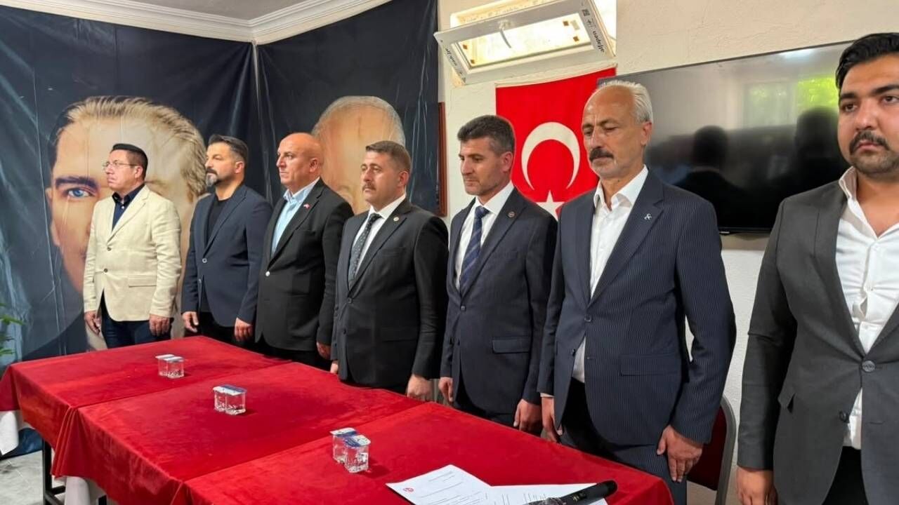 Mhp Yozgat Çandır'da Bayrak Değişimi (2)