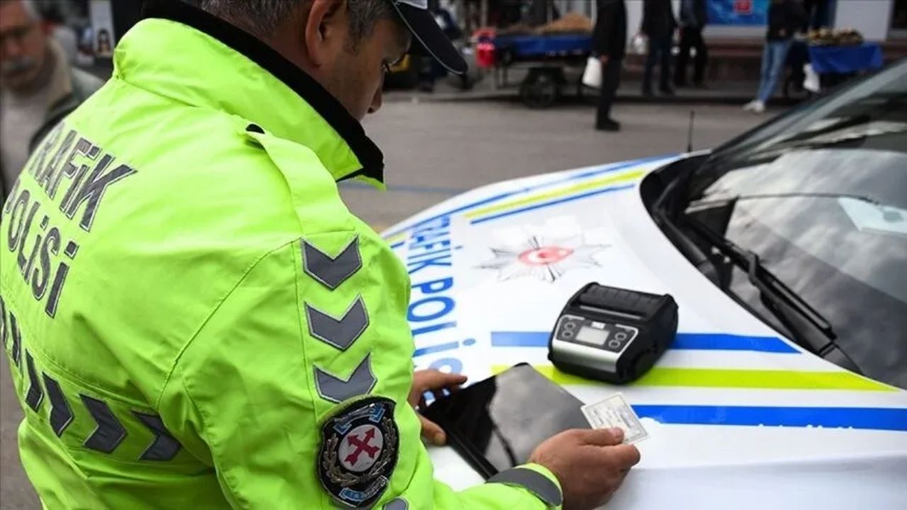 Polis Artık Bu Nedenle Ceza Yazamayacak! Milyonlarca Sürücüyü İlgilendiriyor (1)