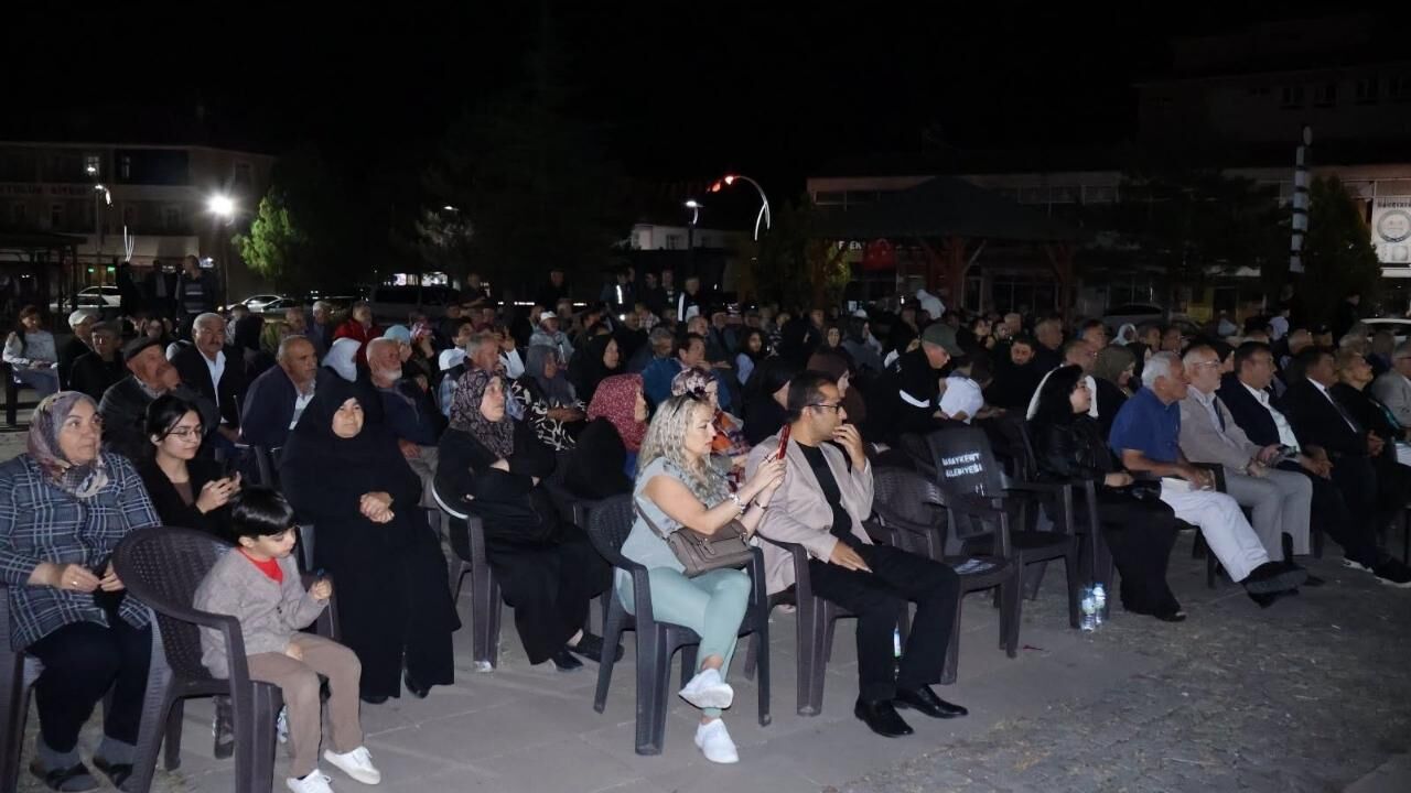 Saraykent'te Şiir Festivali Büyük Coşkuyla Gerçekleştirildi (1)