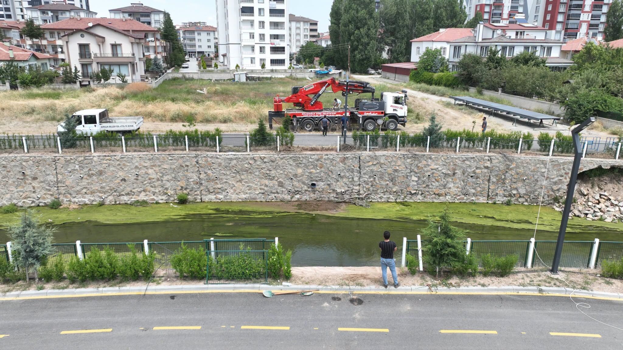 Sorgun'da Yayalara Büyük Kolaylık! Yeni Yaya Köprüsü Hizmete Açıldı1