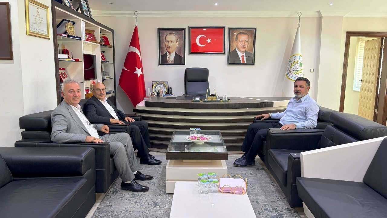 Yerköy'de Stadyum Zemini Baştan Sona Yenilendi (1)