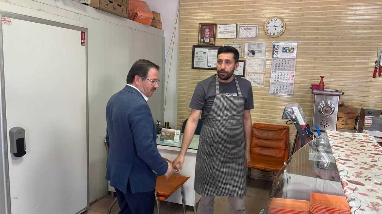 Yozgat Ak Parti Teşkilatı Sahada! Başkan Kandemir Kapı Kapı Dolaşıp Talepleri Dinledi (3)