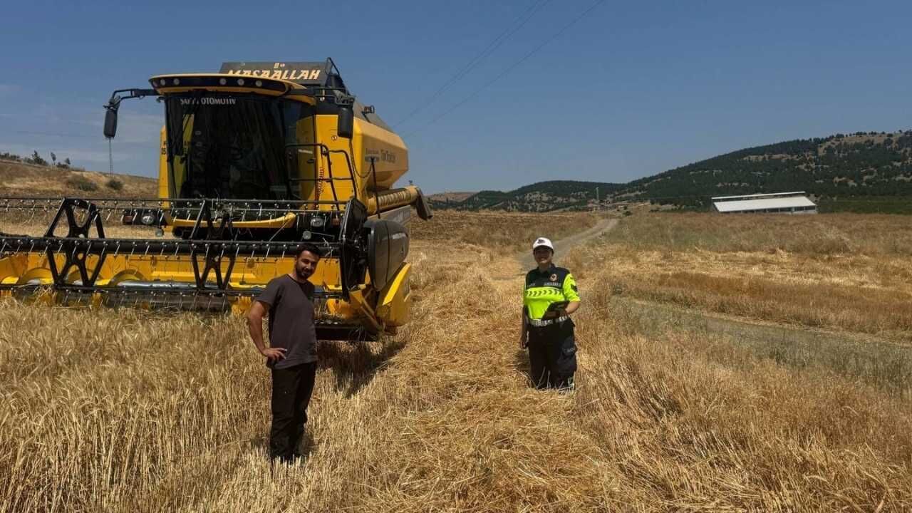 Yozgat Hasat Sezonunda Trafik Alarmı Jandarmadan Kesintisiz Uygulama (5)