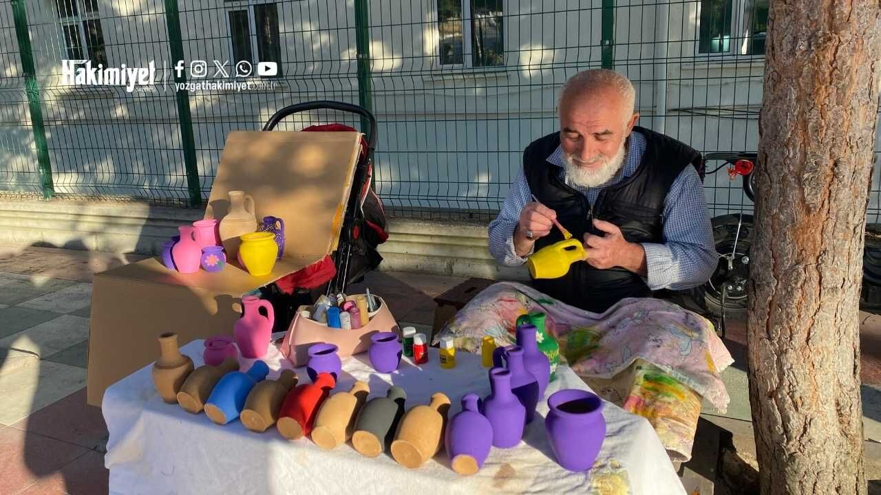 Yozgat Lise Caddesi'nde El Emeği Hediyelikler İlgi Görüyor (2)