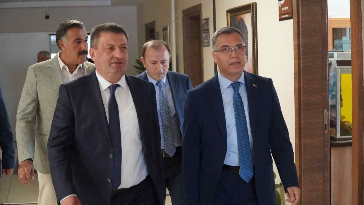 Yozgat Milli Eğitim Müdürlüğünde Devir Teslim! Türk Göreve Başladı (1)