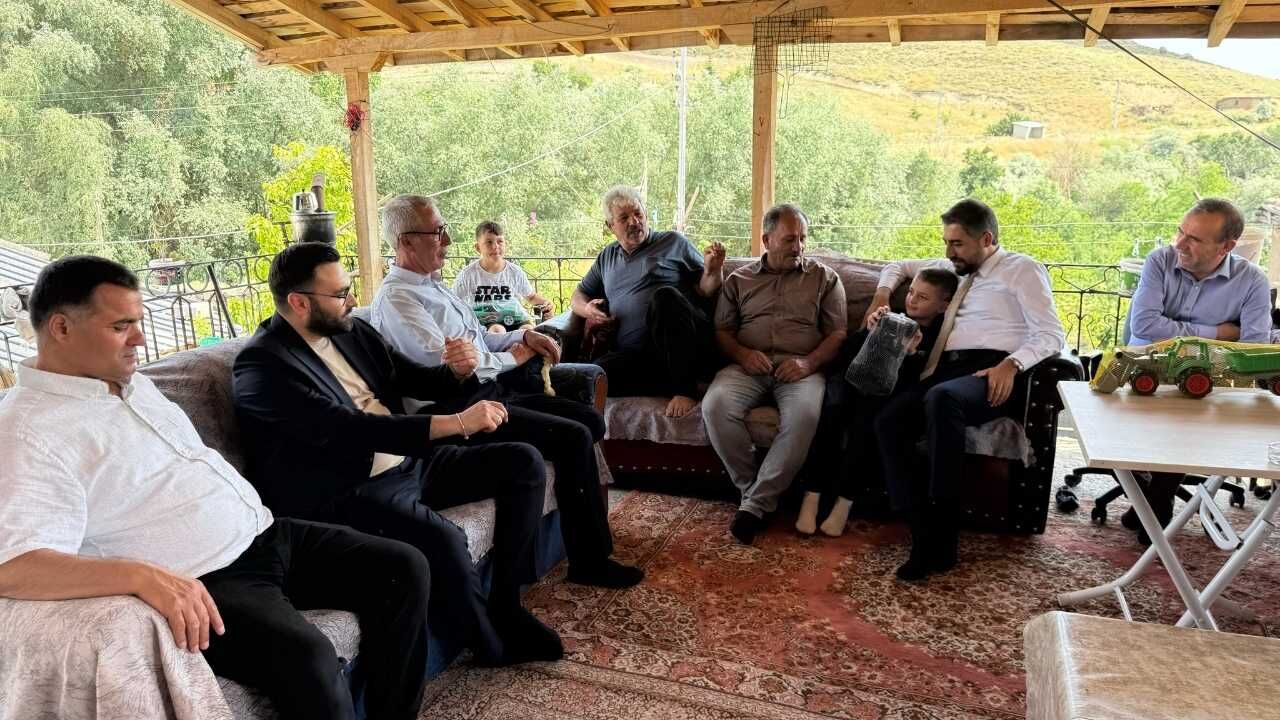 Yozgat'ta Ak Parti'den Yoğun Saha Mesaisi Vatandaşlarla Bir Araya Geldiler! (4)