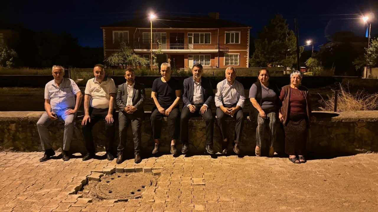 Yozgat'ta Başkan Gece Yarısı Sokağa İndi (3)