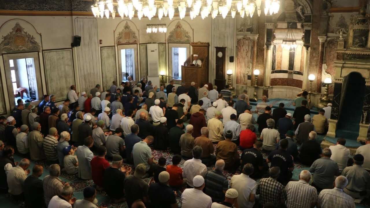 Yozgat'ta Dualar 15 Temmuz Kahramanları İçin Yükseldi