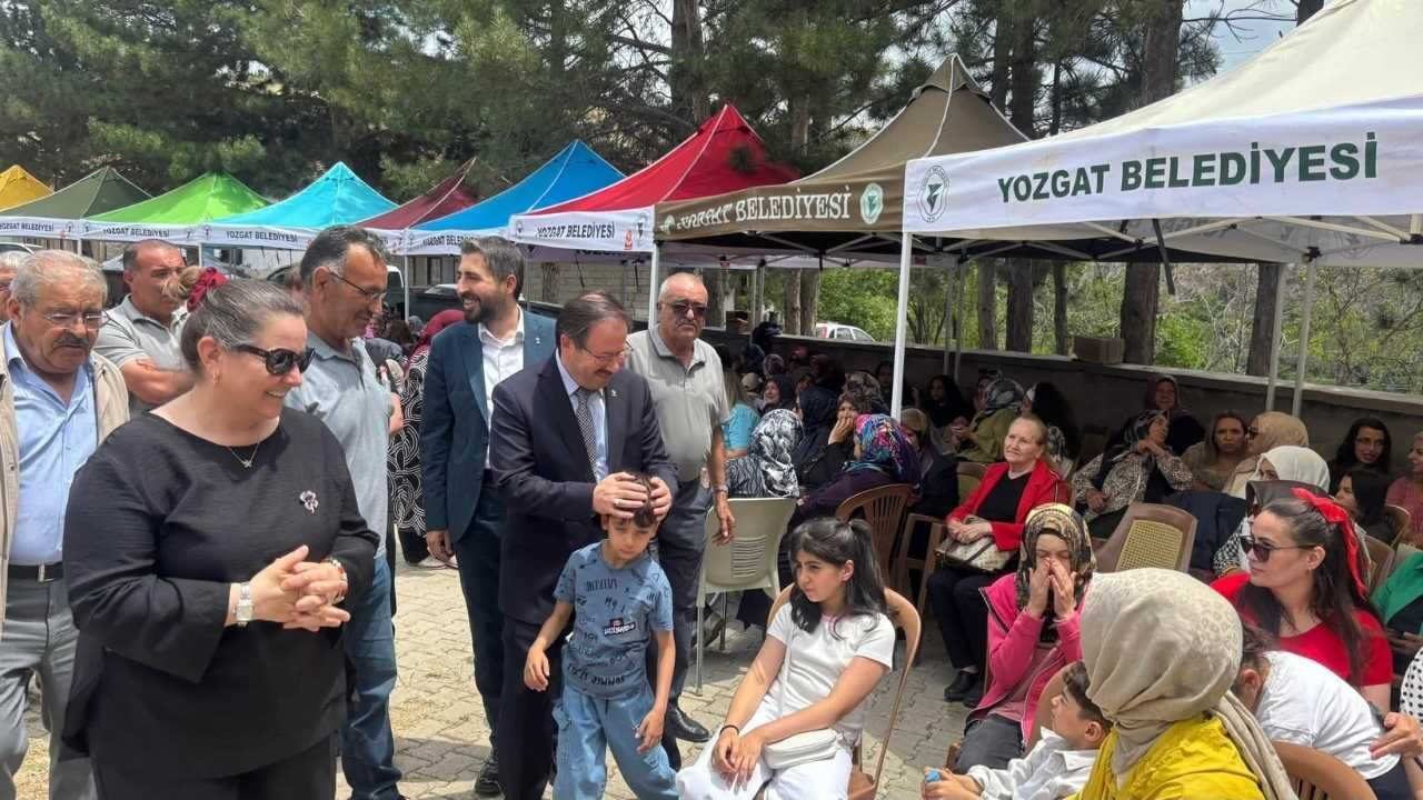 Yozgat’ta Geleneksel Etkinlik Hem Eğlendiler Hem Birliktelik Mesajı Verdiler (3)