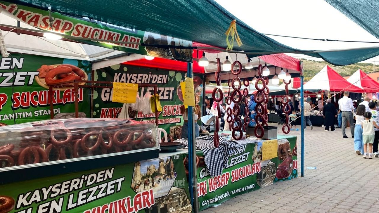 Yozgat'ta Gurbetçi Festivali Ürün Yelpazesiyle Yoğun İlgi Görüyor (1)