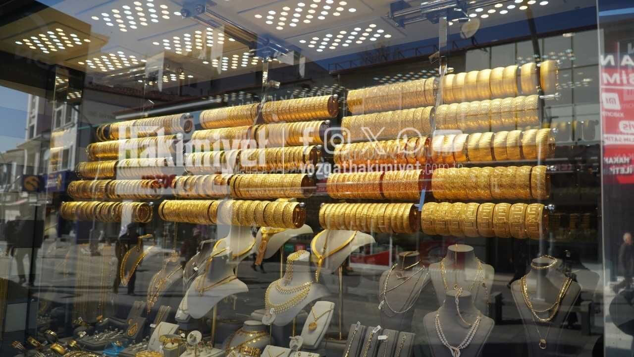 Yozgat’ta Piyasalardaki Hareketlilik Fiyatlara Yansıdı Bugün Altın Kaç Tl Oldu (4)