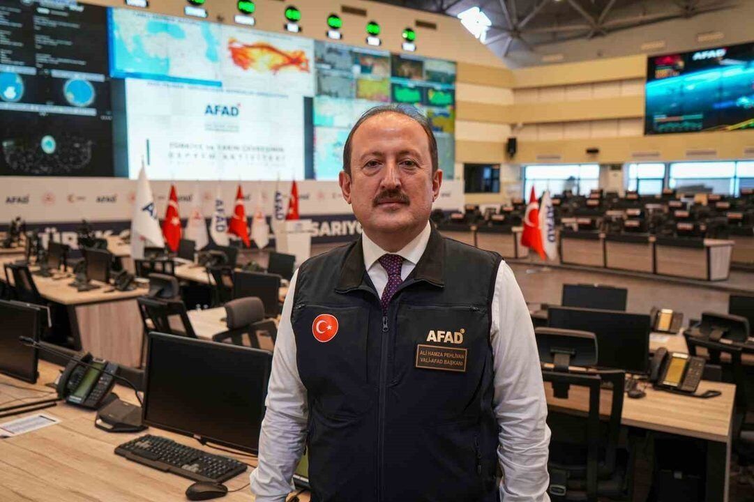 Afad Baskani Pehlivan 150 Binin Uzerinde Kameraya Baglanabiliyoruz 20260817 4