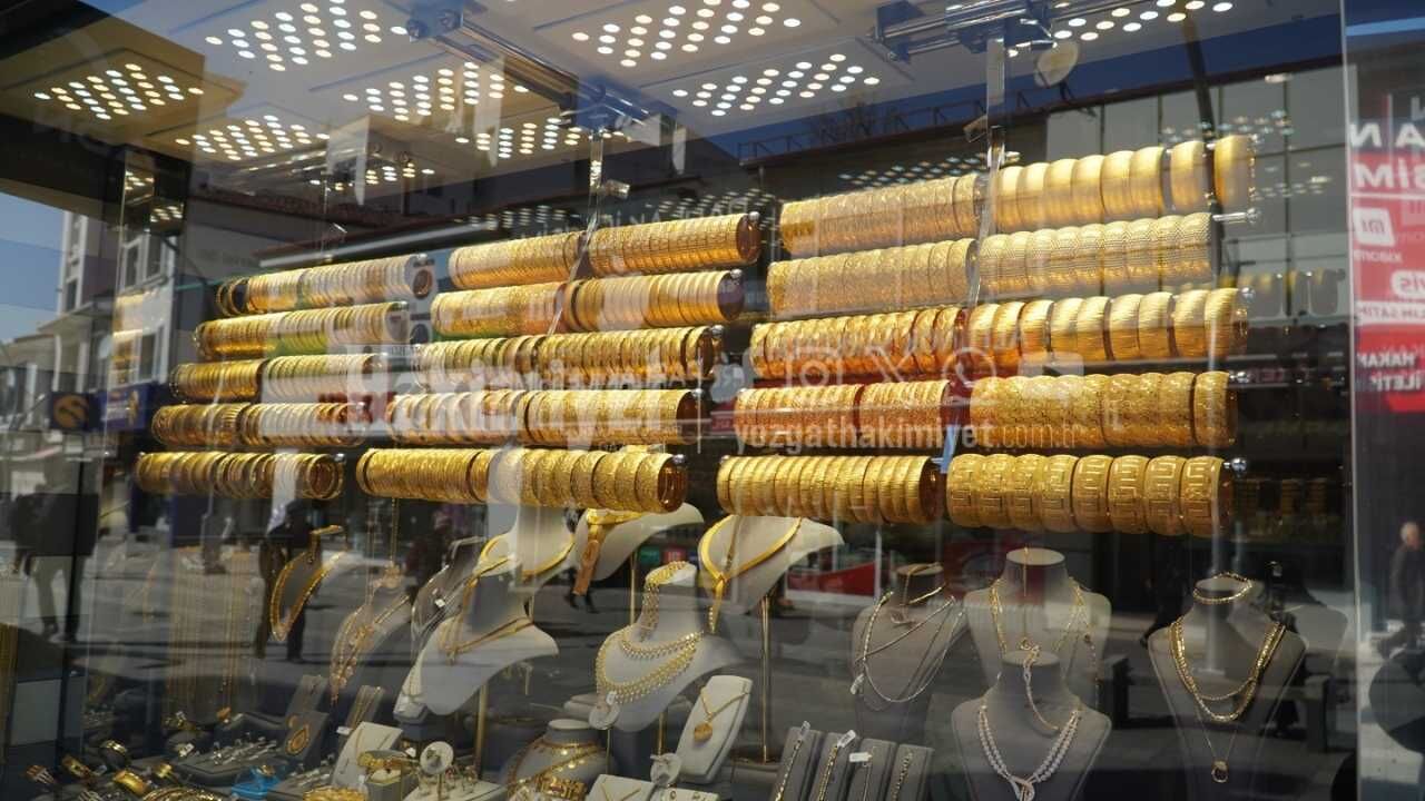 Altın Fiyatlarında Rekor Rekora Geldi! Yozgat Sarraflar Odası Başkanı’ndan Kritik Uyarı (5)
