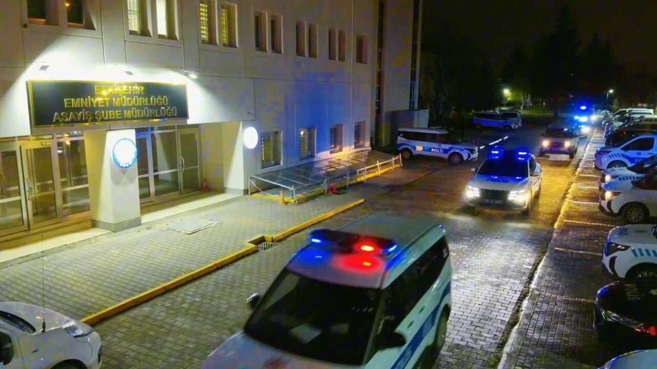 Aramalara Kanıp Paralarını Kaptırdılar! Yozgat Dahil 19 İlde 90 Kişi Gözaltına Alındı (3)