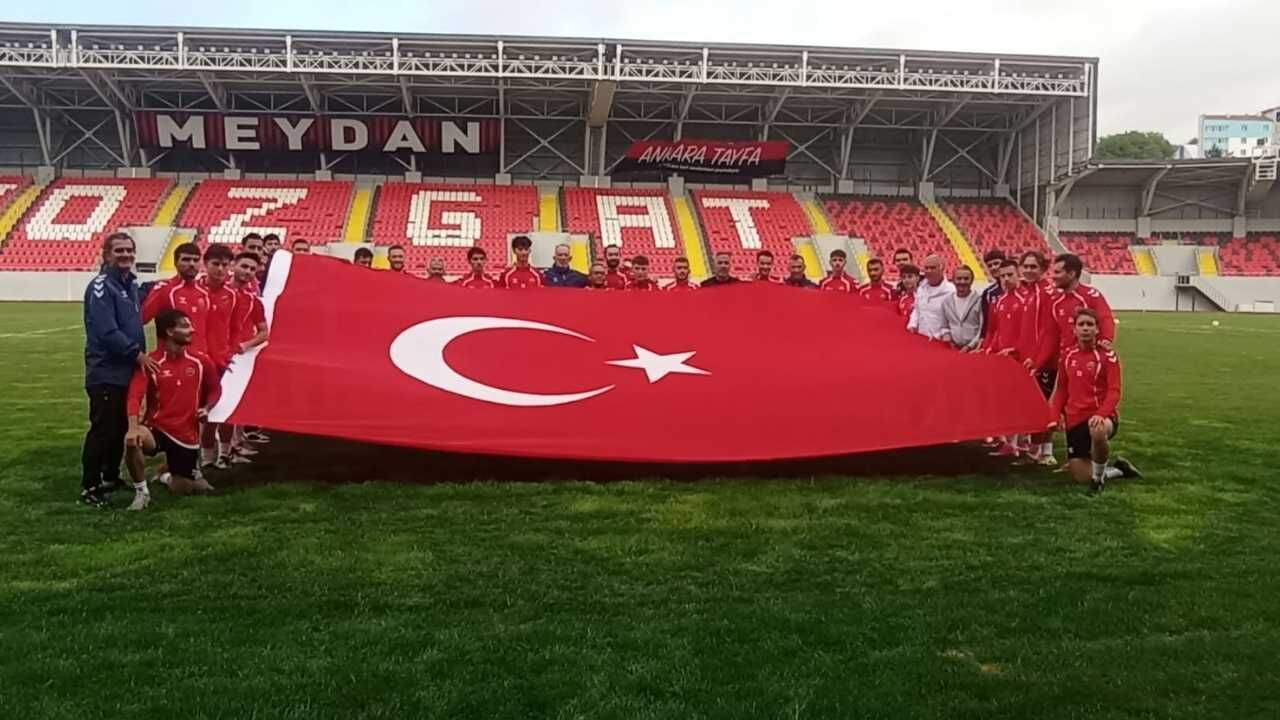 Bozokspor’dan 30 Ağustos’a Özel Duygulandıran Hareket! (1)