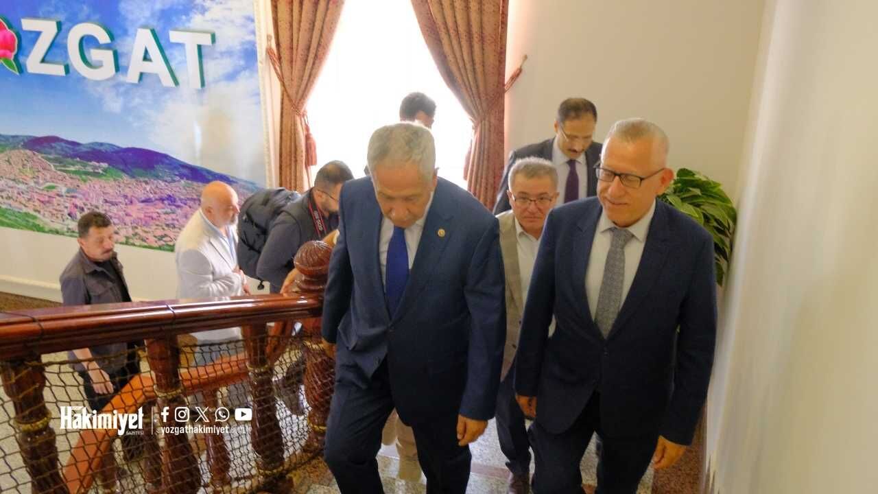 Bülent Arınç’tan Yozgat’ta Dost Ziyareti (4)