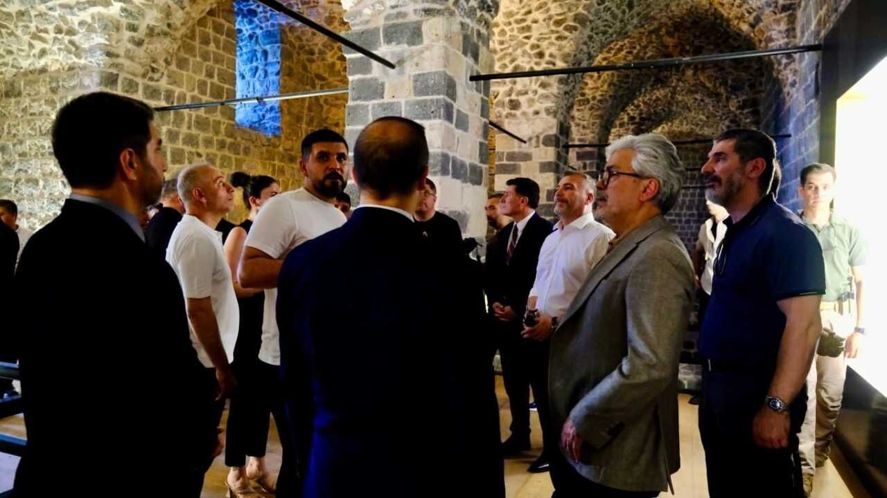 Cizre’de Tarihi Buluşma! Yozgat Dahil 81 İl Müdürü Yüz Yıllık Gelenekle Buluştu (1)