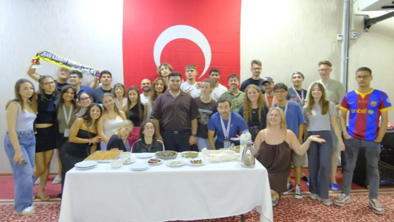Erasmus+ Gençlerine Yozgat'ta Kına Gecesi Şoku!