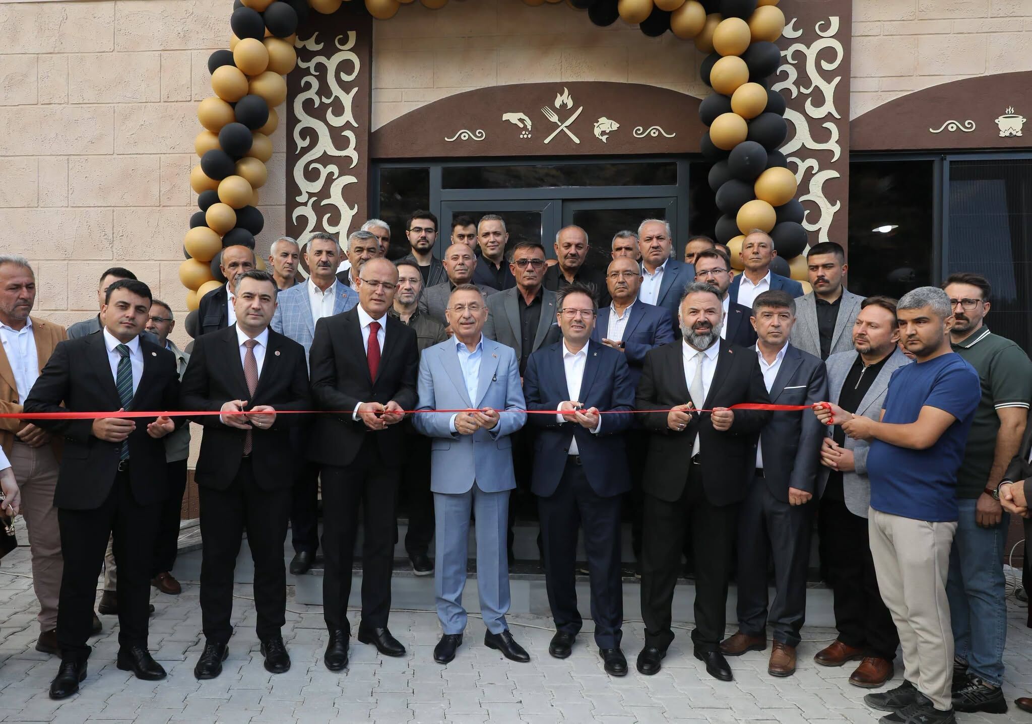 Fuat Oktay, Baba Ocağı Yozgat'ta Hasretle Karşılandı (3)