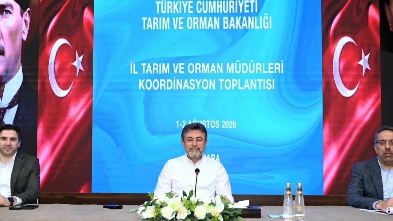 Fuat Oktay, Kazankaya Ankara’da Tarım Zirvesi! Yozgat İl Müdürü Ömer Şentürk Toplantıya Katıldıi̇ncelemelerde Bulundu (1)
