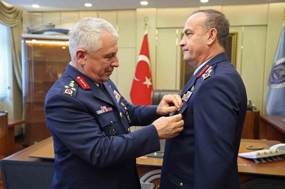 Hava Kuvvetleri Komutanliginda Devir Teslim Orgeneral Kadioglu Gorevi 20260817 3