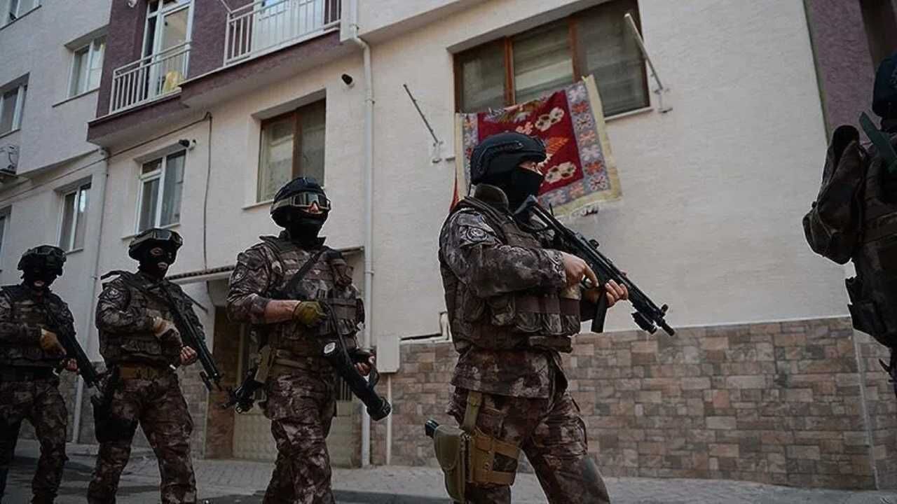 Jandarma Duyurdu Yozgat Dahil 30 İlde 104 Kişi Yakalandı! (3)