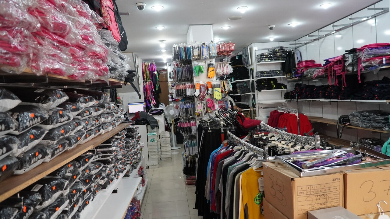 Okul Sezonu Öncesi Üniforma Piyasasında Hareketlilik Başladı Kalite Ve Fiyat Dengesi Öne Çıkıyor