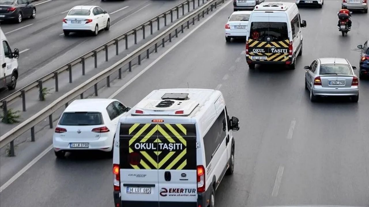 Okul Zili Çalmadan Servis Çilesi Başladı! Ücretler Cep Yakıyor (1)