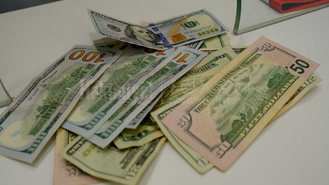Pazartesi Açılışı Öncesi Dövizde Son Durum! Yozgatlı Yatırımcıların Gözü Bu Rakamlarda (2)
