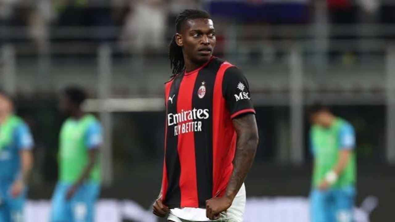 Rafael Leao Galatasaray Yolunda Transferde Mutlu Son (2)