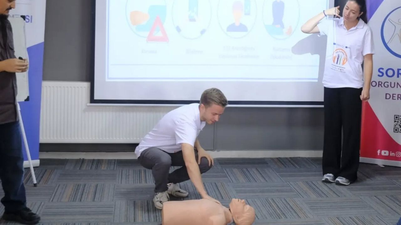 Sorgun’da Uluslararası Gönüllülere Afet Ve İlk Yardım Eğitimi Verildi (1)