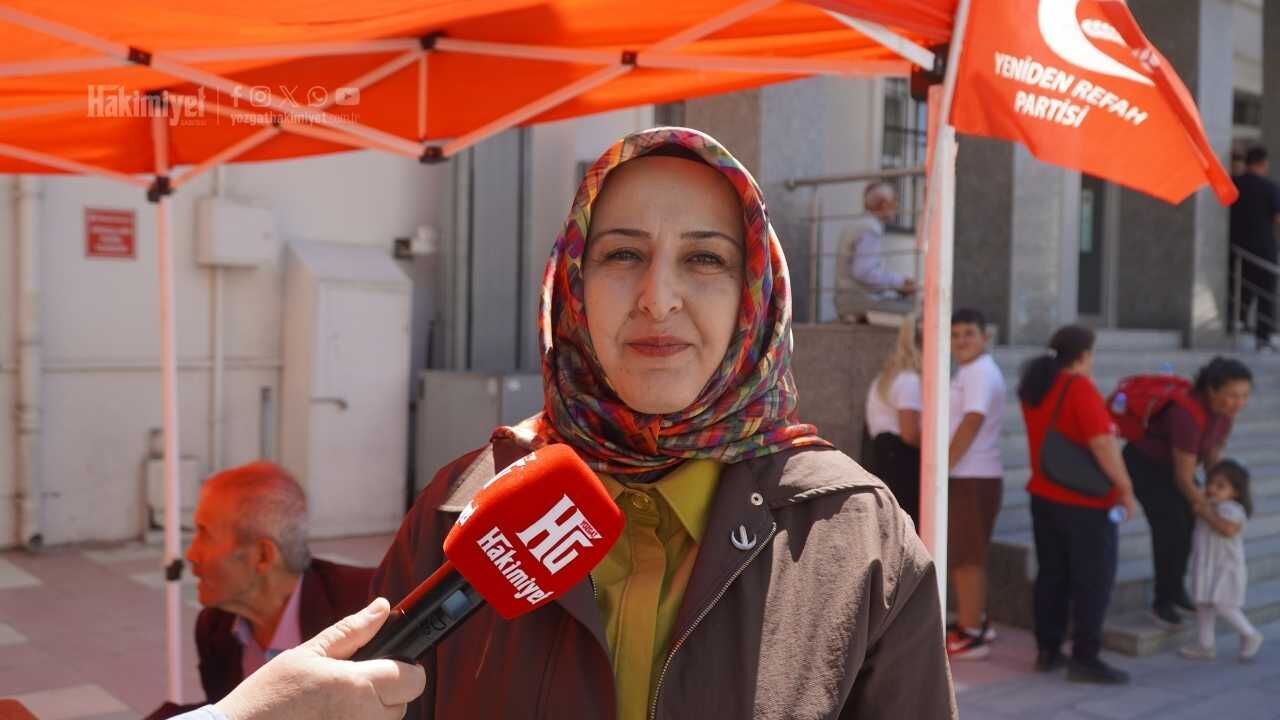 Yeniden Refah Partisi Yozgat’ta Stant Açtı Vatandaşlardan Yoğun Talep! (3)