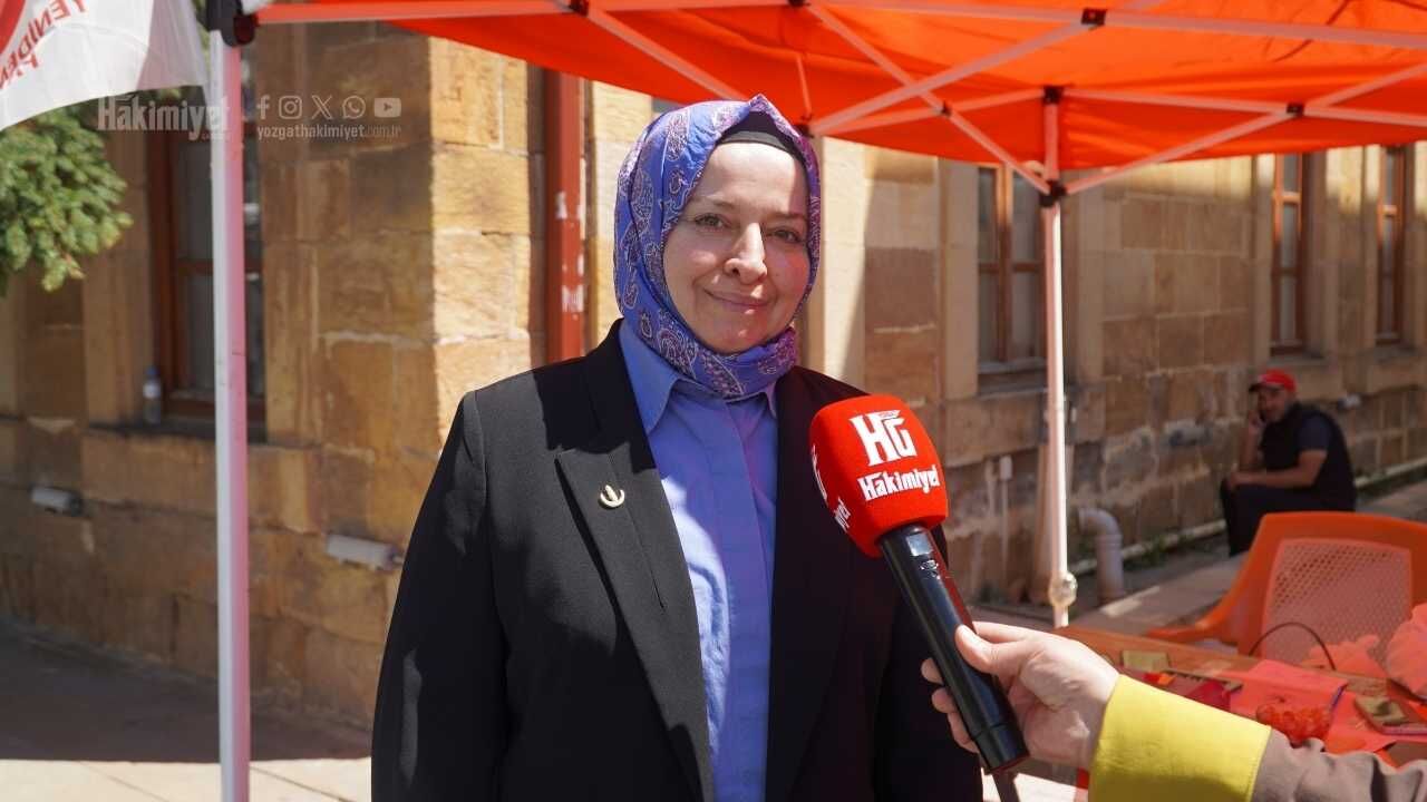 Yeniden Refah Partisi Yozgat’ta Stant Açtı Vatandaşlardan Yoğun Talep! (4)