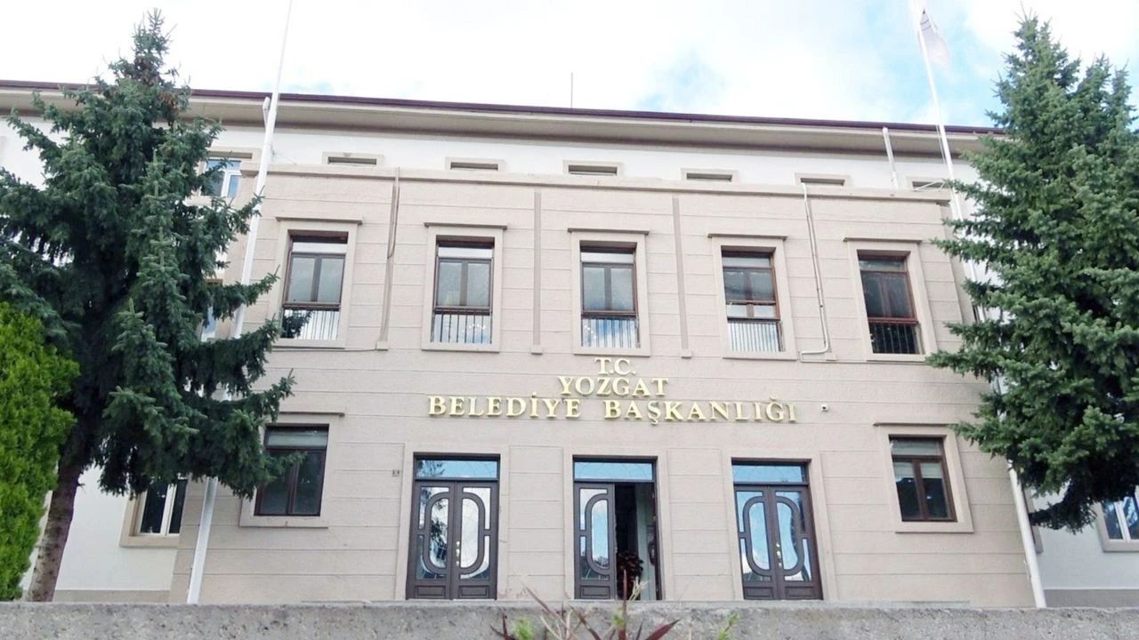 Yozgat Belediyesi’nden Trafik Ve Yaya Güvenliği İçin Kapsamlı Çizgi Yenileme Seferberliği (1)