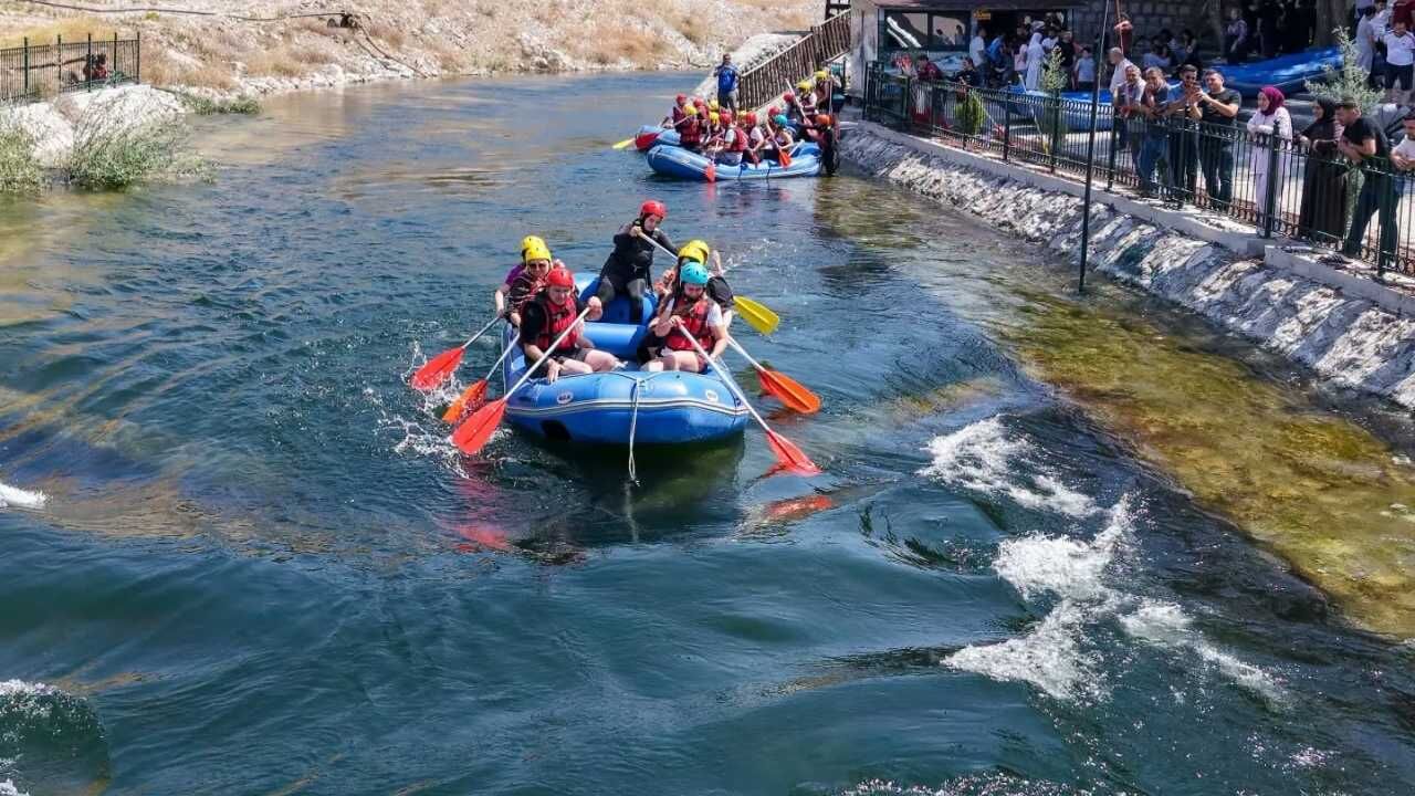 Yozgat Çekerek Belediyesi'nden Çağrı Var! Macera Tutkunları O Parkura Akın Ediyor (4)
